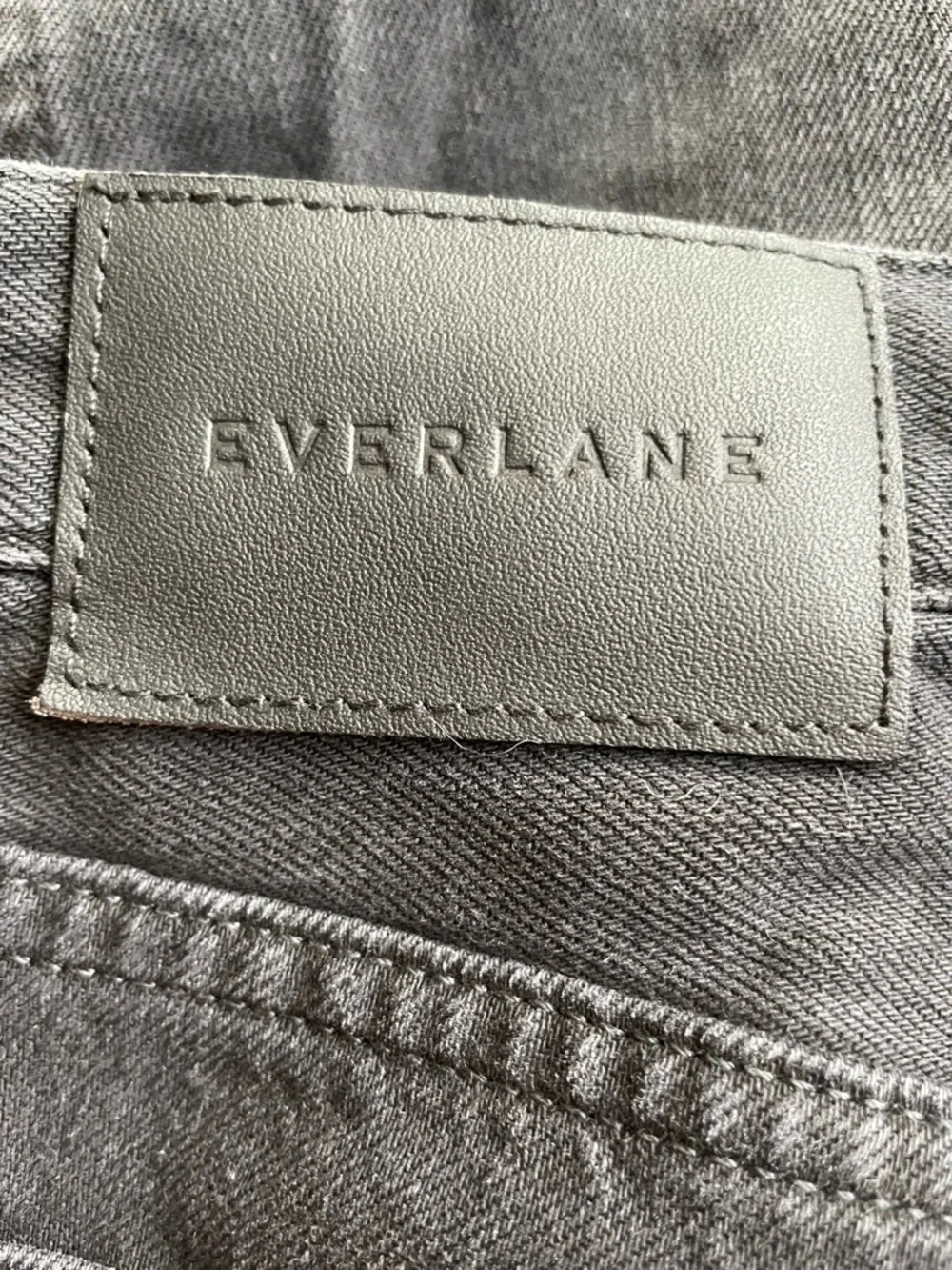 New Everlane Women Super Soft Straight Leg Jeans Black Size 28 - Picture 5 of 9